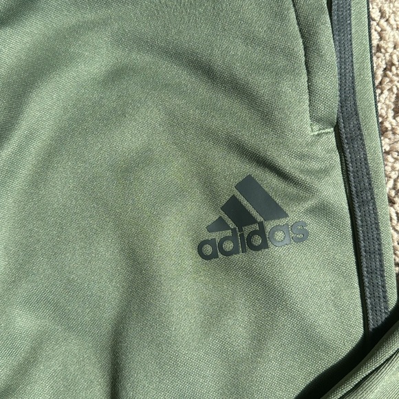 Men’s adidas sweatpants - Picture 3 of 8